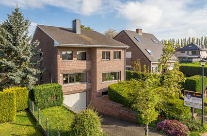 Villa for rent in Sterrebeek