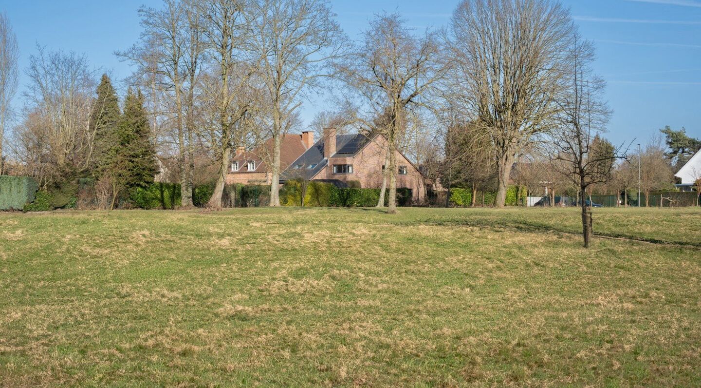 Bouwgrond te koop in Wezembeek-Oppem