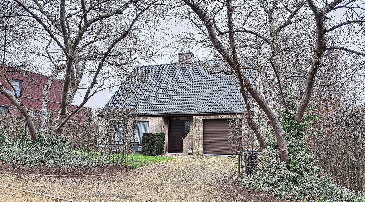 Villa for rent in Overijse